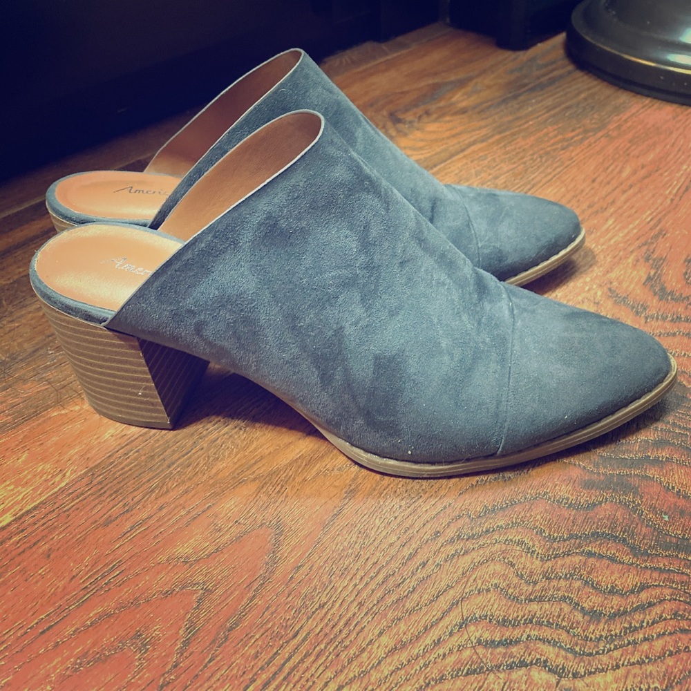 SOLD American Eagle Mules